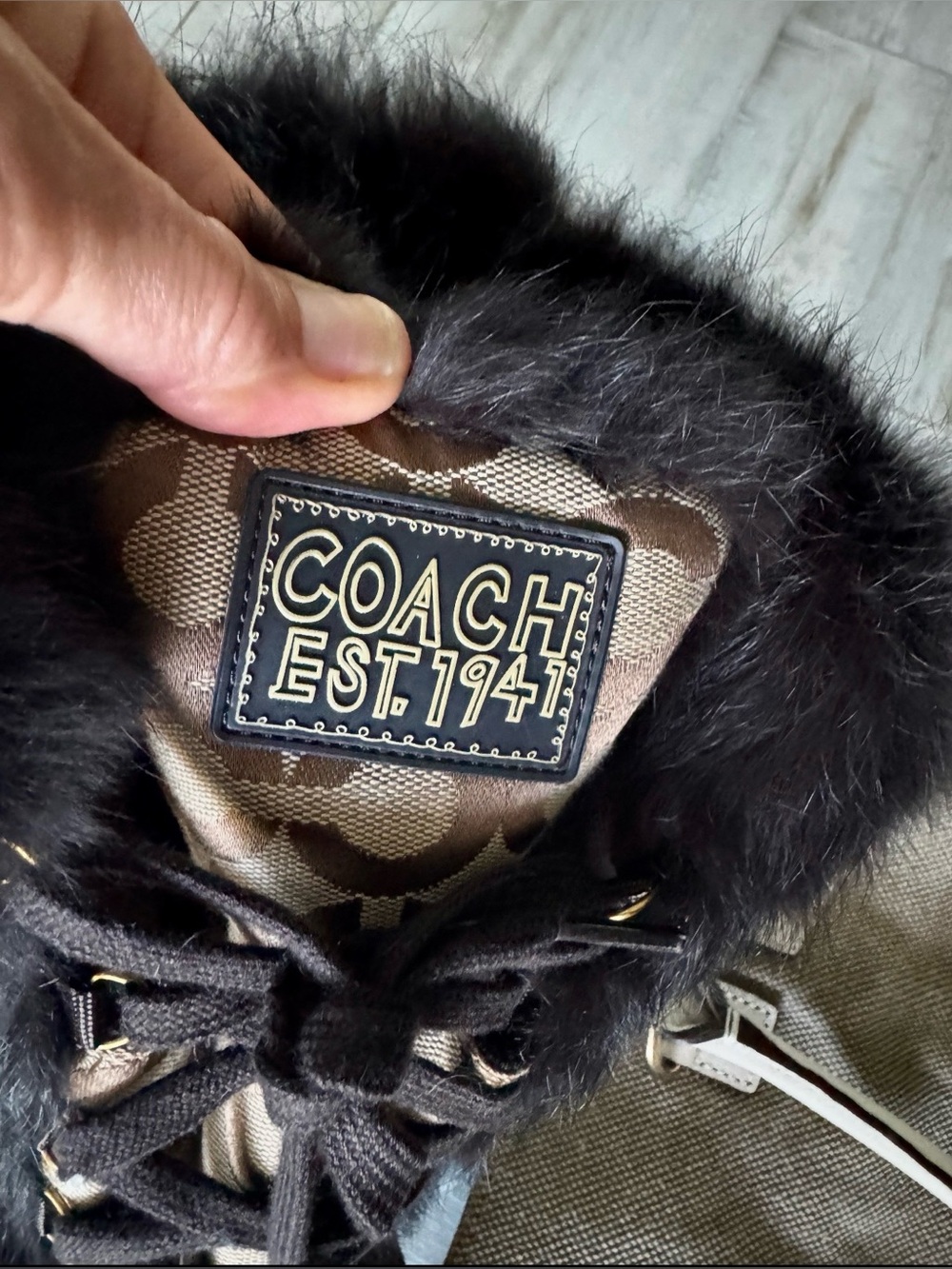 Authentic Rabbit Coach Boots✨ - Picture 5 of 5